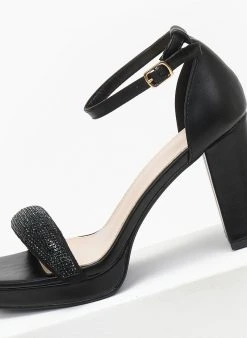 The Fashion Project Πέδιλα με μπαρέτα και στρας φάσα - Μαύρο -Κατάστημα TheFashionProject pedila me mpareta kai strass fasa 110617 v6g1