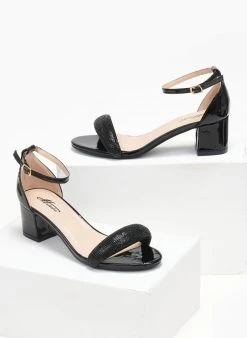 The Fashion Project Πέδιλα με μπαρέτα και στρας φάσα - Μαύρο 11 The Fashion Project Πέδιλα με μπαρέτα και στρας φάσα - Μαύρο -Κατάστημα TheFashionProject pedila me mpareta kai strass fasa 110696 iks5