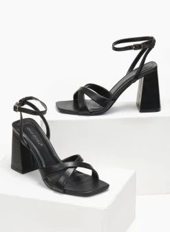 The Fashion Project Πέδιλα με μπαρέτα και χιαστί λουράκια - Μαύρο -Κατάστημα TheFashionProject pedila me mpareta kai xiasti lourakia 111244 5hm4