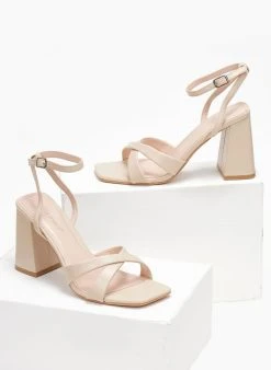 The Fashion Project Πέδιλα με μπαρέτα και χιαστί λουράκια - Μπεζ -Κατάστημα TheFashionProject pedila me mpareta kai xiasti lourakia 111245 g92x