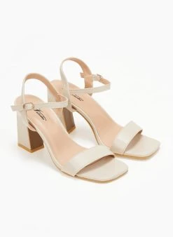 The Fashion Project Πέδιλα με μπαρέτα σε καρέ γραμμή - Μπεζ -Κατάστημα TheFashionProject pedila me mpareta se kare grammi 110657 u7gg