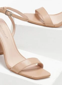 The Fashion Project Πέδιλα με μπαρέτα σε καρέ γραμμή - Τάουπε -Κατάστημα TheFashionProject pedila me mpareta se kare grammi 111226 e37e