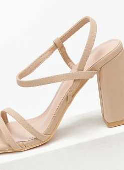 The Fashion Project Πέδιλα με περαστό λουράκι - Τάουπε -Κατάστημα TheFashionProject pedila me perasto louraki 111195 lgkk