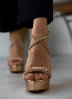 The Fashion Project Πέδιλα με στρας και φιάπα - Χαλκός -Κατάστημα TheFashionProject pedila me stras kai fiapa 110583 exzo