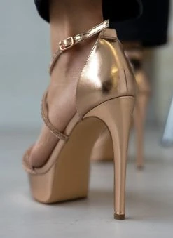 The Fashion Project Πέδιλα με στρας και φιάπα - Χαλκός -Κατάστημα TheFashionProject pedila me stras kai fiapa 110583 iy2h