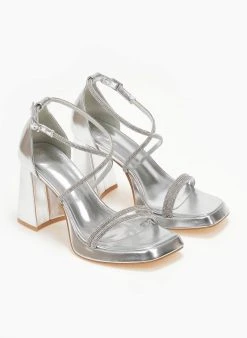 The Fashion Project Πέδιλα με στρας και φιάπα - Ασημί -Κατάστημα TheFashionProject pedila me strass kai fiapa 110558 l5dk