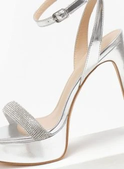 TFP Πέδιλα με στρας και μπαρέτα - Ασημί -Κατάστημα TheFashionProject pedila me strass kai mpareta 110572 6ggn