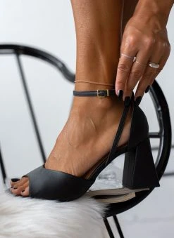 Πέδιλα με μπαρέτα Vizzano 6464.106 - Μαύρο -Κατάστημα TheFashionProject pedila me takouni kampana vizzano 6464106 106431 t9ri