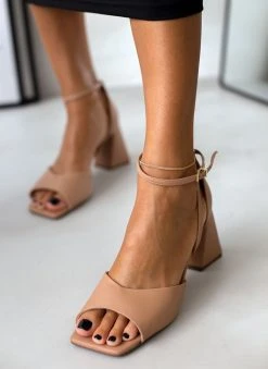 Πέδιλα με μπαρέτα Vizzano 6464.106 - Nude