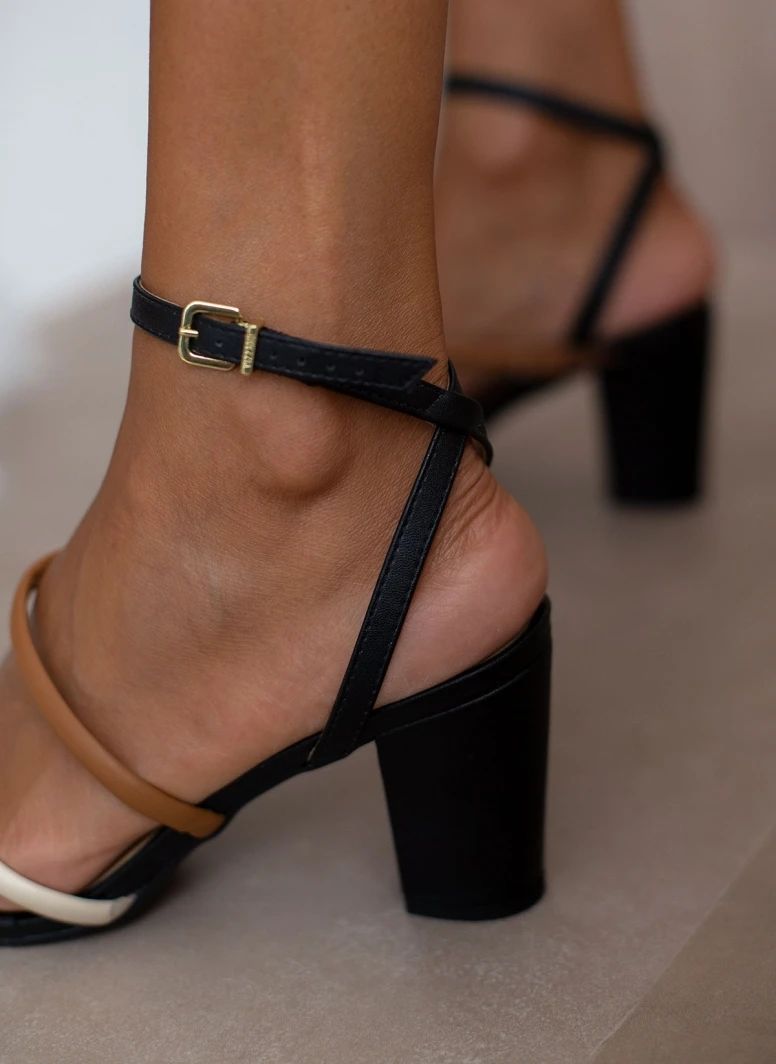 Πέδιλα με μπαρέτα Crossover Vizzano 6262.1001 - Μαύρο 6 Πέδιλα με μπαρέτα Crossover Vizzano 6262.1001 - Μαύρο - Image 4