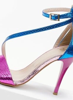 Πέδιλα με μπαρέτα και διχρωμία Tfp - Ροζ 13 Πέδιλα με μπαρέτα και διχρωμία Tfp - Ροζ -Κατάστημα TheFashionProject pedila metallize me pattern fidi 105311 9l8t