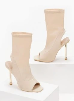 The Fashion Project Μποτάκια κάλτσα με μεταλλική λεπτομέρεια - Μπεζ -Κατάστημα TheFashionProject pedila mpotakia me metalliko takouni 102638 s7wm