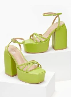 The Fashion Project Πέδιλα με φιάπα και Crossover λουράκια - Λαχανί -Κατάστημα TheFashionProject pedila platform me mpareta 103734 it8p