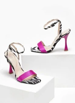 Πέδιλα με μπαρέτα και Print Tfp - Φούξια -Κατάστημα TheFashionProject pedila saten me mpareta kai print tfp 110923 ipxd