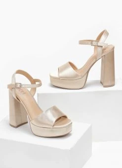 Xti Footwear Πέδιλα με μπαρέτα και φιάπα Xti 141052 - Μπεζ -Κατάστημα TheFashionProject pedila saten me mpareta xti 141052 110277 6loh