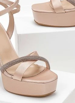 Πέδιλα σατέν TFP με χιαστί μπαρέτα - Nude 11 Πέδιλα σατέν TFP με χιαστί μπαρέτα - Nude -Κατάστημα TheFashionProject pedila saten tfp me xiasti mpareta 104302 n3o4