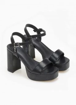 Xti Footwear Πέδιλα με φιάπα σε καρέ γραμμή Xti 140844 - Μαύρο -Κατάστημα TheFashionProject pedila se kare grammi me mpareta xti 140844 110286 il8z