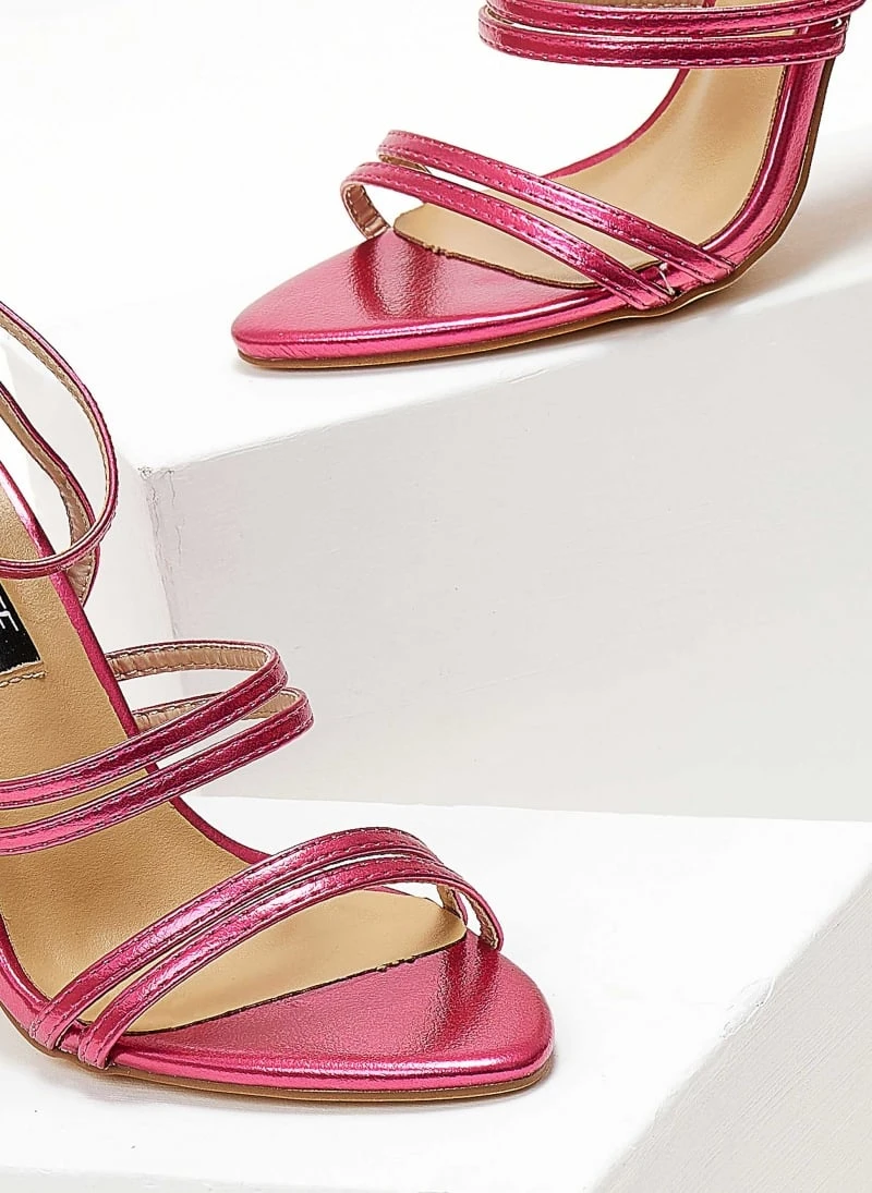 The Fashion Project Πέδιλα με μπαρέτα λουστρίνι - Φούξια 6 The Fashion Project Πέδιλα με μπαρέτα λουστρίνι - Φούξια - Image 4