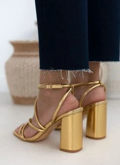 The Fashion Project Πέδιλα σε μεταλλικά χρώματα - Χρυσό -Κατάστημα TheFashionProject pedila se metallika xrwmata 110595 j75k