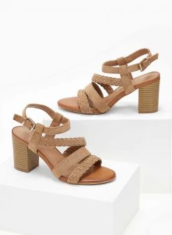 The Fashion Project Πέδιλα με μπαρέτα Suede - Κάμελ 8 The Fashion Project Πέδιλα με μπαρέτα Suede - Κάμελ -Κατάστημα TheFashionProject pedila suede me plekto sxedio 103980 bge1