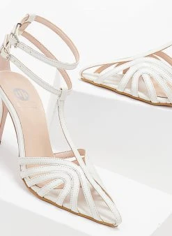 Πέδιλα με μπαρέτα ρετρό Tfp - Λευκό 14 Πέδιλα με μπαρέτα ρετρό Tfp - Λευκό -Κατάστημα TheFashionProject pedila tfp me dipli mpareta 103571 k6km