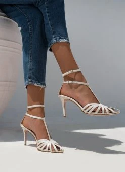 Πέδιλα με μπαρέτα ρετρό Tfp - Λευκό 12 Πέδιλα με μπαρέτα ρετρό Tfp - Λευκό -Κατάστημα TheFashionProject pedila tfp retro me dipli mpareta 103571 scn9