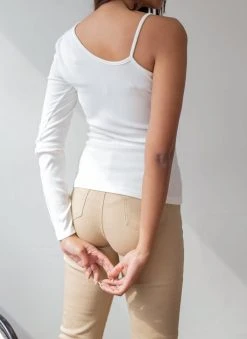 The Fashion Project Μπλούζα ριπ με ένα μανίκι - Ζαχαρί -Κατάστημα TheFashionProject rip topaki me ena maniki 87422 1i7h