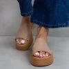 Flatforms δερμάτινα με φαρδιά φάσα Iris Sandals - Μπεζ -Κατάστημα TheFashionProject sandalia dermatina iris me fardia fasa 103847 ie03