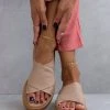 Flatforms δερμάτινα Crossover Iris Sandals - Μπεζ -Κατάστημα TheFashionProject sandalia dermatina iris me xiasti fases 104730 7smx