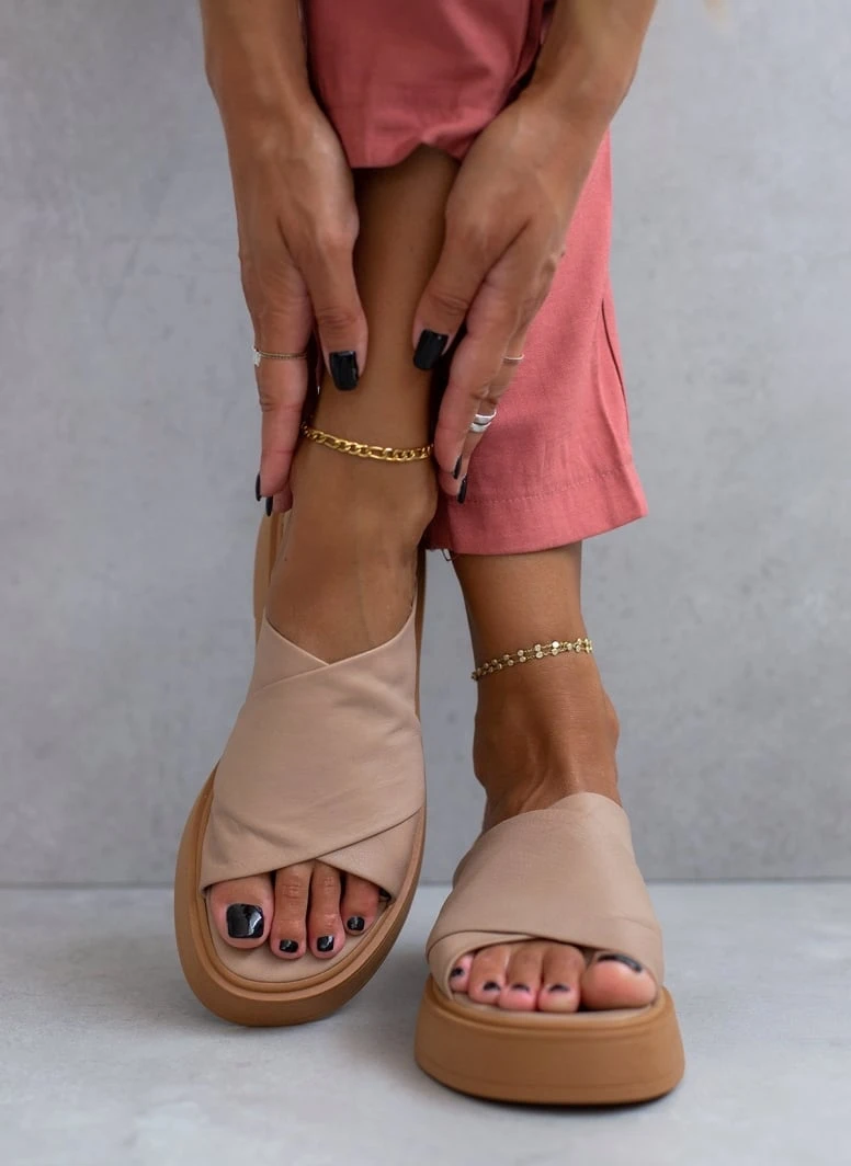 Flatforms δερμάτινα Crossover Iris Sandals - Μπεζ 3 Flatforms δερμάτινα Crossover Iris Sandals - Μπεζ
