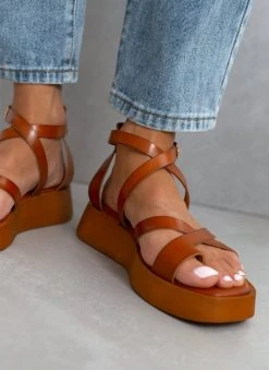 Σανδάλια δερμάτινα TFP με χιαστί δέσιμο - Ταμπά -Κατάστημα TheFashionProject sandalia dermatina tfp me xiasti desimo 102861 wamx