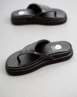 Flatforms καπιτονέ Tfp - Μαύρο -Κατάστημα TheFashionProject tfp slides me kapitone sxedio 93572 3naw