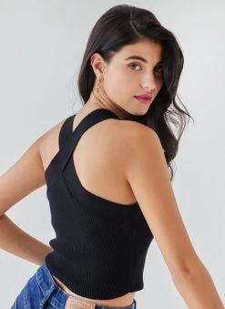 The Fashion Project Μπλούζα με χιαστί λαιμόκοψη - Μαύρο 7 The Fashion Project Μπλούζα με χιαστί λαιμόκοψη - Μαύρο -Κατάστημα TheFashionProject top me xiasti halter laimokopsi 108353 7ttn