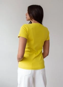 NAIBA Μπλούζα ριπ με V Cut άνοιγμα 601.219 - Μουσταρδί 16 NAIBA Μπλούζα ριπ με V Cut άνοιγμα 601.219 - Μουσταρδί -Κατάστημα TheFashionProject topaki rip me v cut anoigma 601219 100983 kb6x