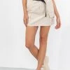 The Fashion Project Φούστα μίνι Cargo με ζώνη - Μπεζ -Κατάστημα TheFashionProject utility mini fousta me zwni 78153 md7o